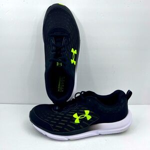 UNDER ARMOR MEN’S 10.5 UA CHARGED ASSERT 10, BLACK COLOR WITH LIME GREEN LOGO